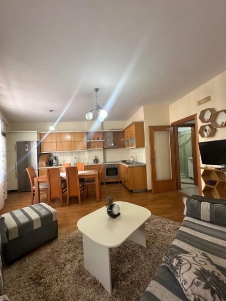 Tirane, shitet apartament 1+1 Kati 2, 68 m² 91.000 € (Rruga Muhamet Deliu Fresk)