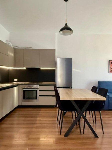Tirane, jepet me qera apartament 2+1 Kati 6, 100 m² 650 € (Rruga Dervish Luzha)