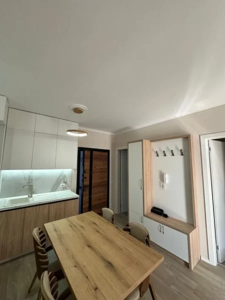 Tirane, shitet apartament 1+1 Kati 0, 104 m² 85.000 € (univers city)