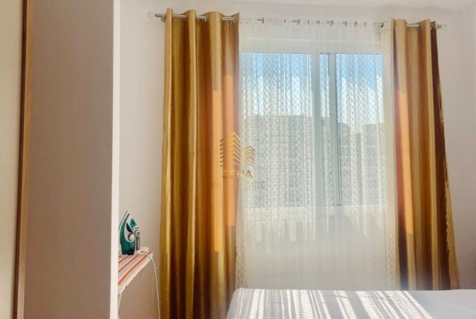 Tirane, jepet me qera apartament 1+1+Ballkon Kati 7, 60 m² 450 € (Rruga Sokrat Miho)