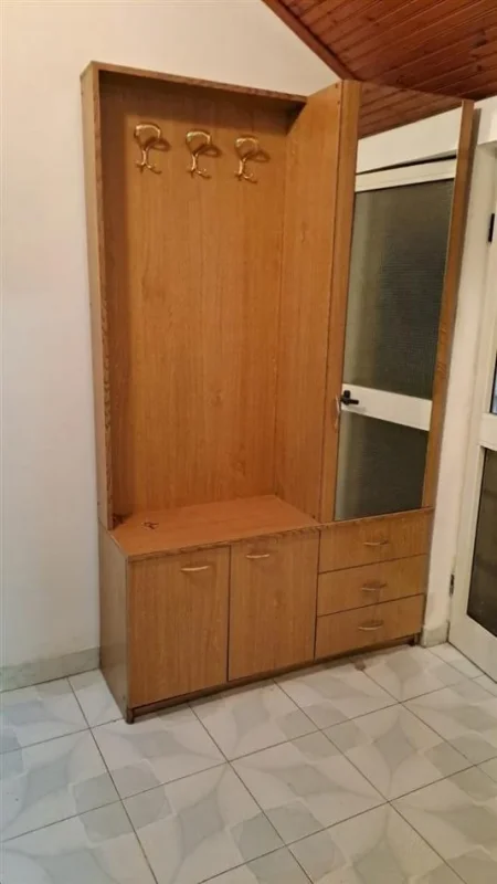 Tirane, jepet me qera apartament 1+1+Ballkon Kati 3, 50 m² 480 € (21 dhjetori prane hotel mondial)