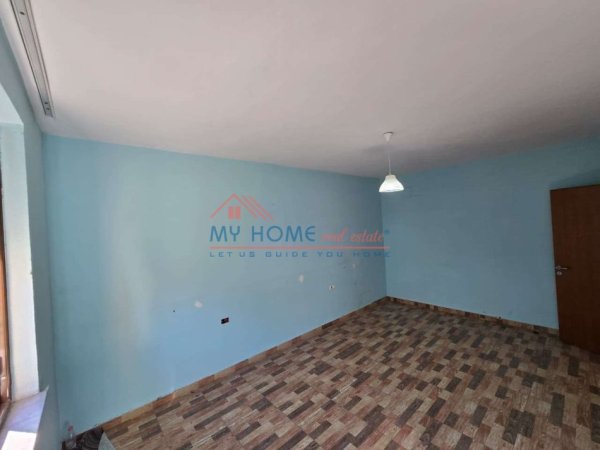 Tirane, shitet apartament 1+1+Ballkon Kati 4, 58 m² 125.000 € (21 Dhjetori)