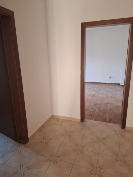 Tirane, shitet apartament 2+1+Aneks+Ballkon Kati 6(PALLATI ME SHIGJETA)