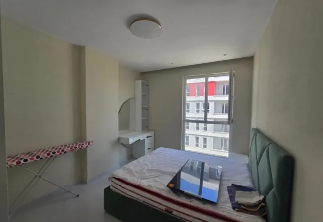 Tirane, jepet me qera apartament 1+1 Kati 5, 60 m² 400 € (Univers City)