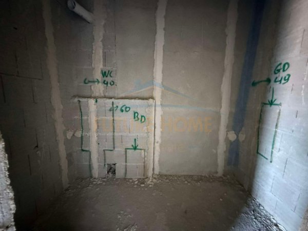 Tirane, shitet apartament 1+1+Ballkon Kati 5, 70 m² 76.000 € 