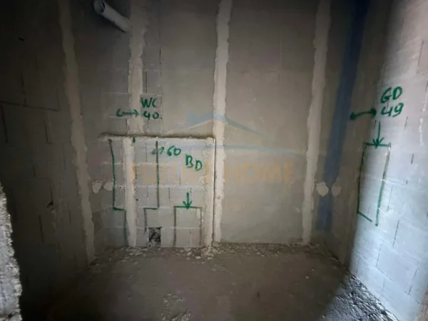 Tirane, shitet apartament 1+1+Ballkon Kati 5, 70 m² 76.000 € 