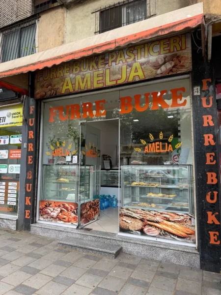 Tirane, shitet ambjent biznesi Kati 0, 64 m² 350.000 € 