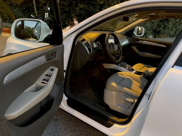 Tirane, shes makine Audi Q5 Nafte, e bardhë automatik Klima 244.000 km 12.700 €