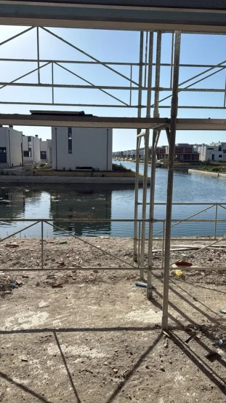 Gjiri Lalezit | Hamallaj, shitet apartament duplex 2+1 Kati 0, 170 m² 264.000 € (Turquoise Marina)