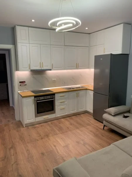 Tirane, jepet me qera apartament 2+1+Ballkon Kati 3, 70 m² 600 € (don bosko)