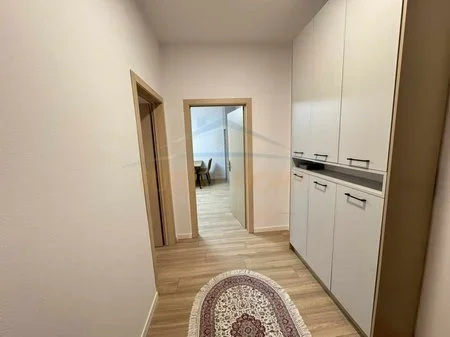 Tirane, shitet apartament 1+1 Kati 5, 73 m² 109.000 € (Unaza e re)