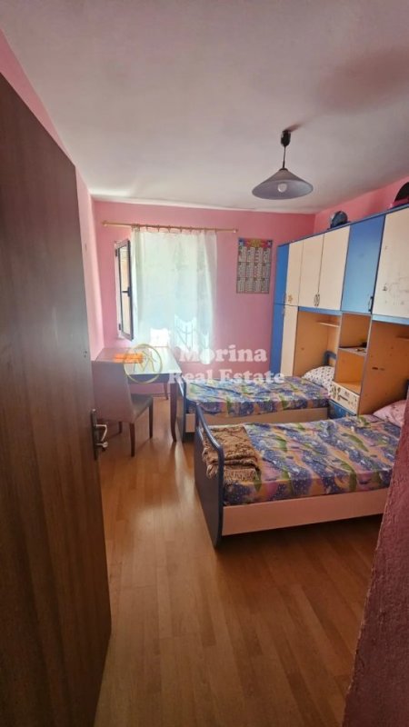 Tirane, jepet me qera apartament 1+1 Kati 2, 100 m² 520 € (Shkolla e Baletit)