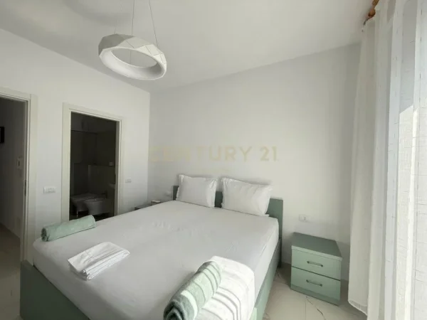 Tirane, jepet me qera apartament 1+1 Kati 3, 95 m² 600 € (Rezidenca ASL 2)