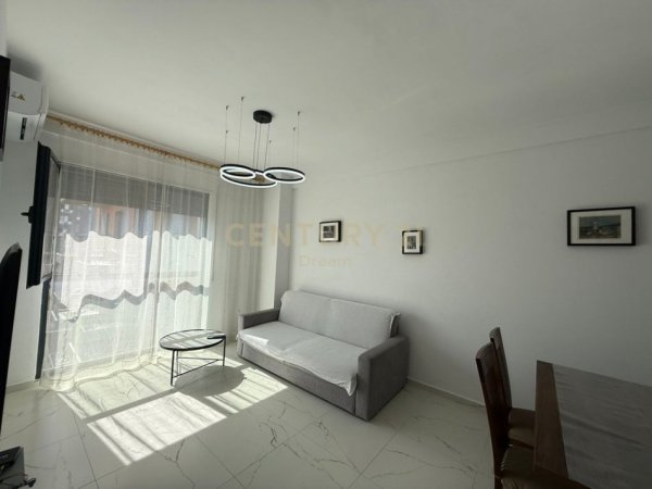 Tirane, jepet me qera apartament 1+1 Kati 3, 95 m² 600 € (Rezidenca ASL 2)