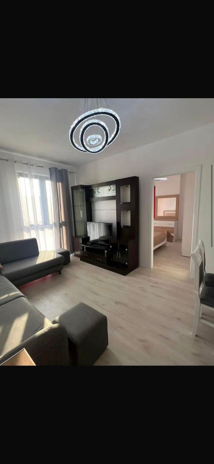 Tirane, jepet me qera apartament 1+1 Kati 5, 450 € 