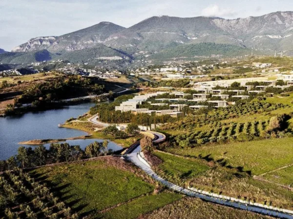 Tirane, shitet apartament 1+1+Ballkon , 78 m² 136.000 € (LIQENI I FARKES)