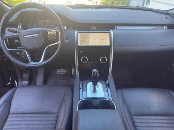 Tirane, shes SUV Land Rover Discovery Sport PHEV Benzin, e zeze automatik Kondicioner 30017 km 54.500 € (Shitet nga Diplomat)