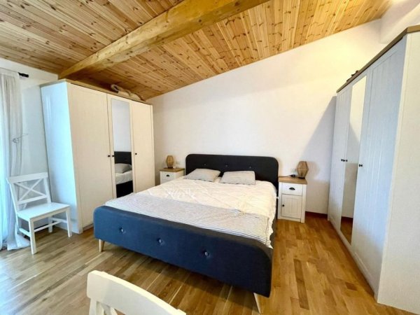 Tirane, jepet me qera apartament 2+1 Kati 9, 122 m² 1.200 € (LIQENI ARTIFICIAL)