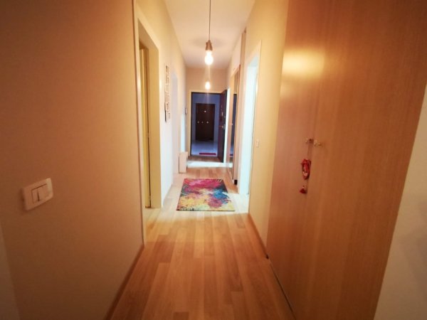 Tirane, jepet me qera apartament 2+1+Ballkon , 116 m² 1.000 € (Delijorgji)