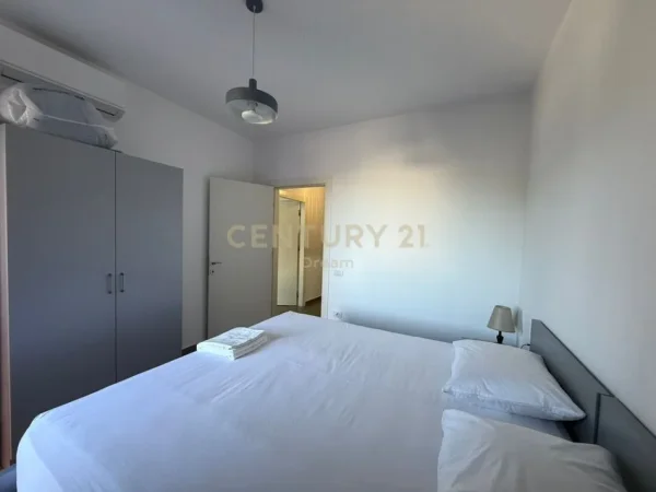 Tirane, jepet me qera apartament 1+1 Kati 4, 65 m² 500 € (kompleksin ASL2 prane ish Venue Club)