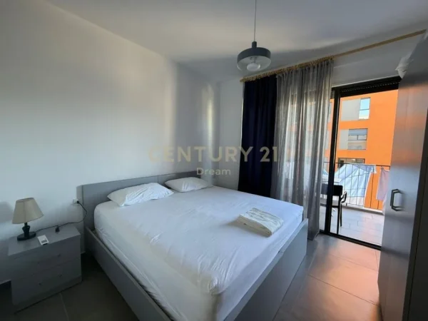 Tirane, jepet me qera apartament 1+1 Kati 4, 65 m² 500 € (kompleksin ASL2 prane ish Venue Club)