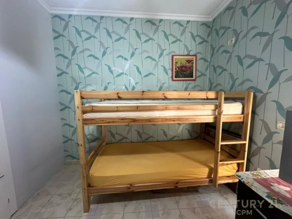 Tirane, jepet me qera apartament 2+1 Kati 4, 93 m² 700 € (Rruga Hoxha Tahsim)