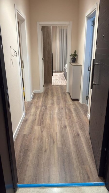 Tirane, jepet me qera apartament 1+1 Kati 3, 70 m² 1.000 € (Liqeni Thate)