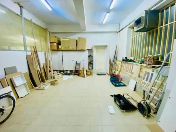 Elbasan, shitet ambjent biznesi Kati 3, 411 m² 729.000 € 