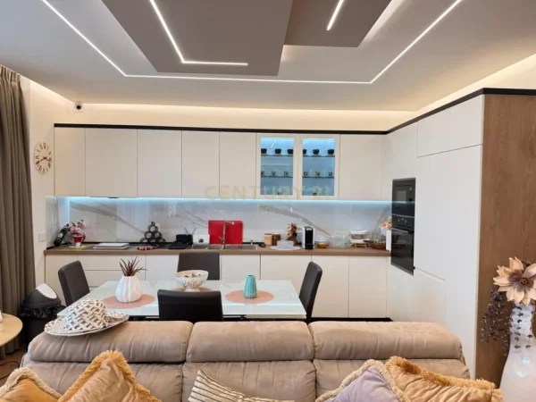 Durres, shitet apartament 2+1+Ballkon Kati 4, 110 m² 300.000 € (Vila e Zogut , Durres)