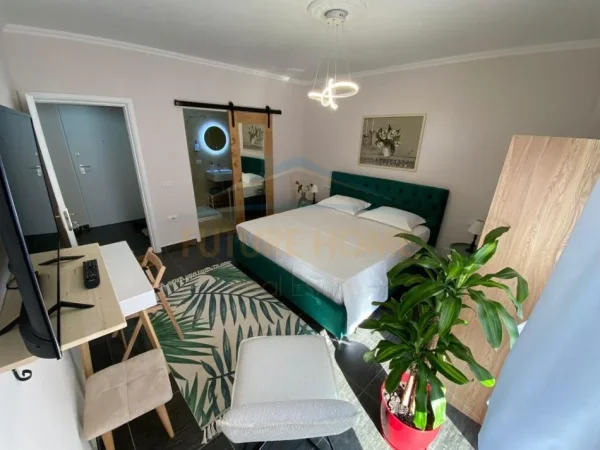 Tirane, jepet me qera apartament 2+1 Kati 3, 90 m² 800 € (Rruga e Barrikadave)