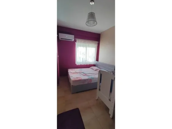 Tirane, jepet me qera apartament 1+1 Kati 1, 60 m² 450 € (FRESK)