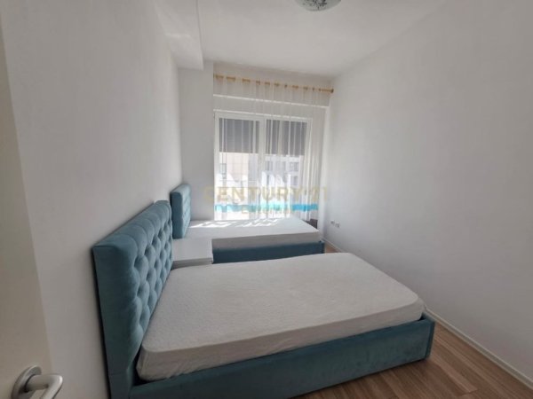 Tirane, jepet me qera apartament 2+1 Kati 2, 86 m² 750 € (Rruga Muhamet Gjollesha)