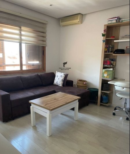 Shqiperi, jepet me qera apartament 1+1 Kati 5, 55 m² 500 € (Komuna e Parisit)