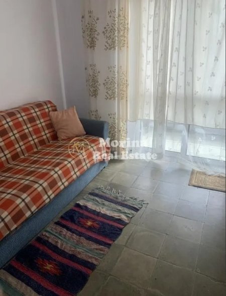 Shqiperi, jepet me qera apartament 1+1 Kati 3, 75 m² 450 € (Rruga e Dibres, Medrese)