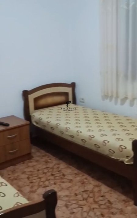 Tirane, jepet me qera apartament 1+1 Kati 1, 45 m² 350 €