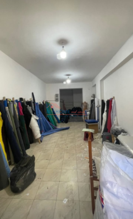 Tirane, shitet dyqan Kati 1, 51 m² 110.000 € (Rruga Ferit Xhajko)