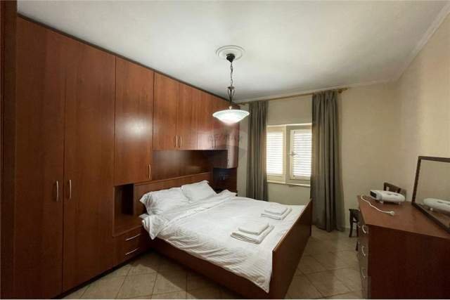 Tirane, jepet me qera apartament 2+1+A+BLK Kati 2, 103 m² 500 Euro (Rruga Vaso Pasha)