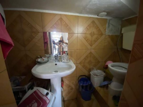 Durres, shitet ambjent biznesi Kati 1, 22 m²  (Ujesjellesi, Durres)