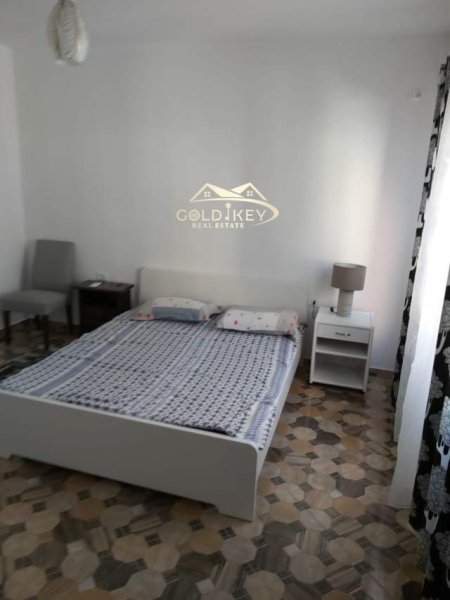 Durres, jepet me qera apartament 2+1+BLK Kati 3, 115 m² 900 Euro (Vila Zogut)