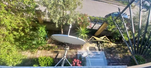 Durres, jepet me qera apartament 1+1+BLK Kati 2, 220 Euro (Stadiumi "Niko Dovana")