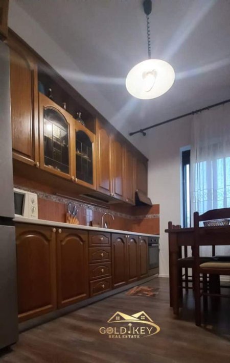 Durres, jepet me qera apartament 1+1+BLK Kati 2, 72 m²  (Vollga)