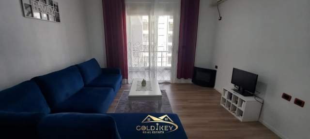 Durres, jepet me qera apartament 1+1+BLK Kati 3, 350 Euro (Rrota Kuqe,Plazh)