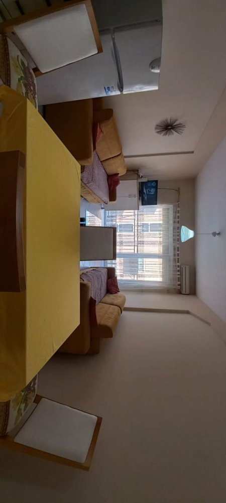 Plazh-Durres, jepet me qera apartament 1+1+BLK Kati 4, 70 m² 40 Euro (Prane Hotel Palace,Durres)