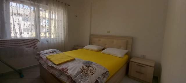 Plazh-Durres, jepet me qera apartament 1+1+BLK Kati 3, 40 Euro (Prane Hotel Palace,Durres)