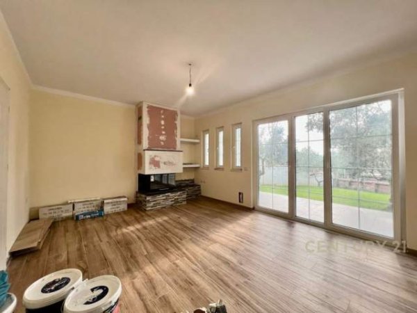 Lista e ofertave - Objekte ne shitje 3+1 Kati 2, 525 m² 1500 Euro