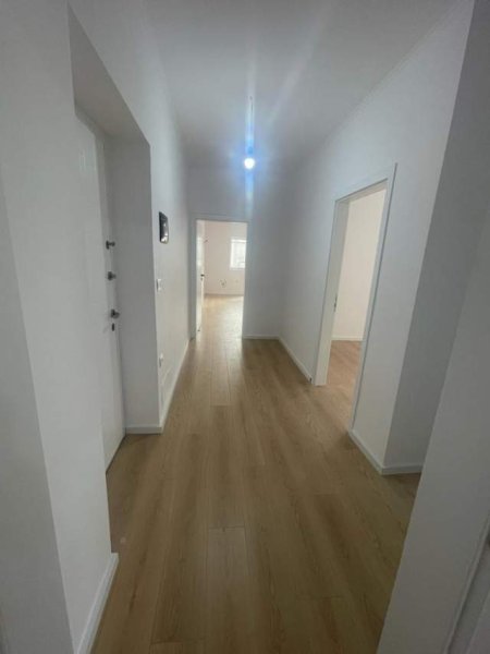 Tirane, shes apartament 2+1+BLK Kati 2, 80 m² 115.000 Euro (rruga Ferit Xhajko)