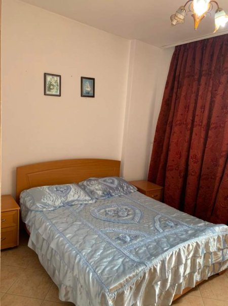 Tirane, jepet me qera apartament 1+1+BLK Kati 7, 75 m² 400 Euro (Kompleksi Kika 1)