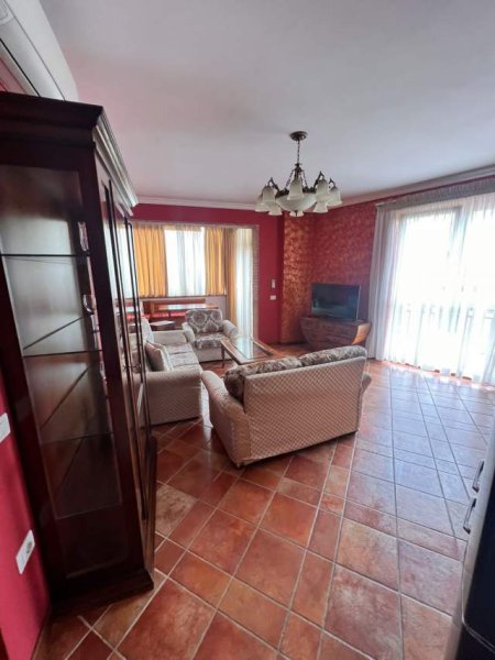 Tirane, shitet apartament 2+1+BLK Kati 2, 85 m² 145.000 Euro (Prane Shk. Partizani, Pazari I ri)