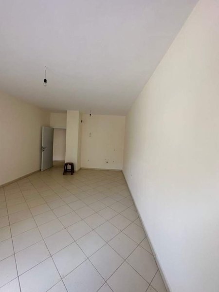 Tirane, shitet apartament 2+1+BLK Kati 3, 68 m² 74.000 Euro (Astir)