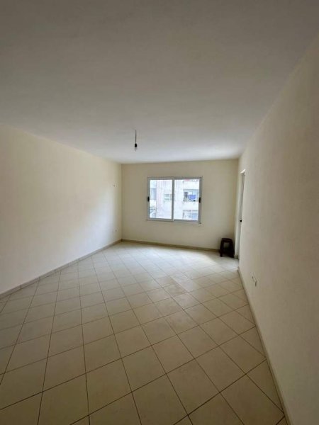 Tirane, shitet apartament 2+1+BLK Kati 3, 68 m² 74.000 Euro (Astir)